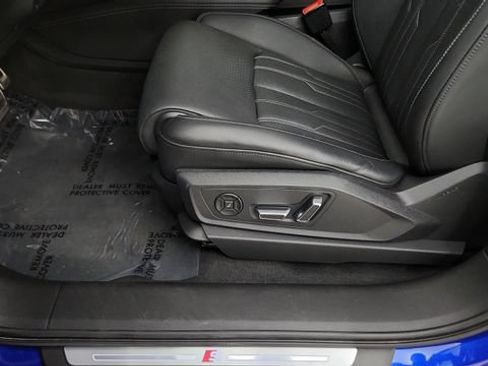 Used 2024 Audi Q8 e-tron Premium Plus AWD/4WD image 50