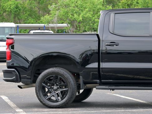 Used 2023 Chevrolet Silverado 1500 LT Trail Boss w/ Protection Package AWD/4WD image 5