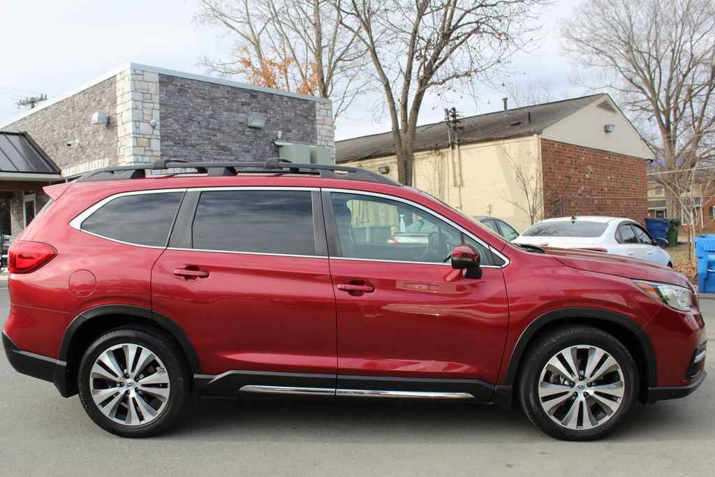 Used 2020 Subaru Ascent Limited w/ Technology Package AWD/4WD image 4