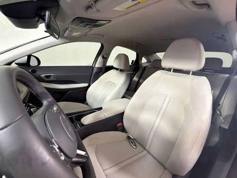 Certified 2025 Hyundai Sonata SEL FWD image 23
