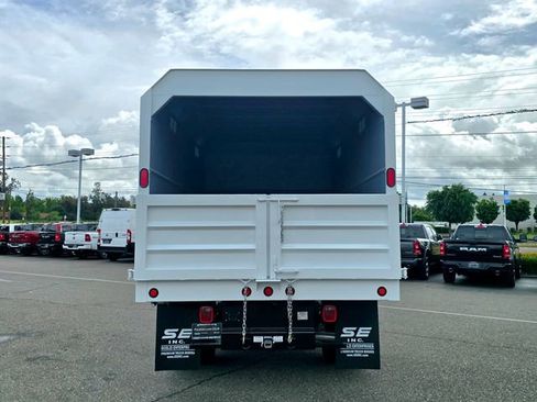New 2026 RAM 5500 Tradesman w/ Chrome Appearance Group AWD/4WD image 5