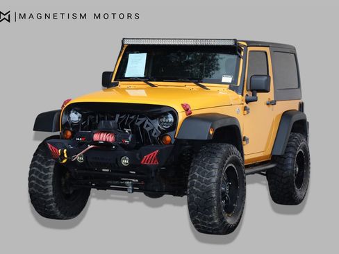 Used 2013 Jeep Wrangler Sport AWD/4WD image 4