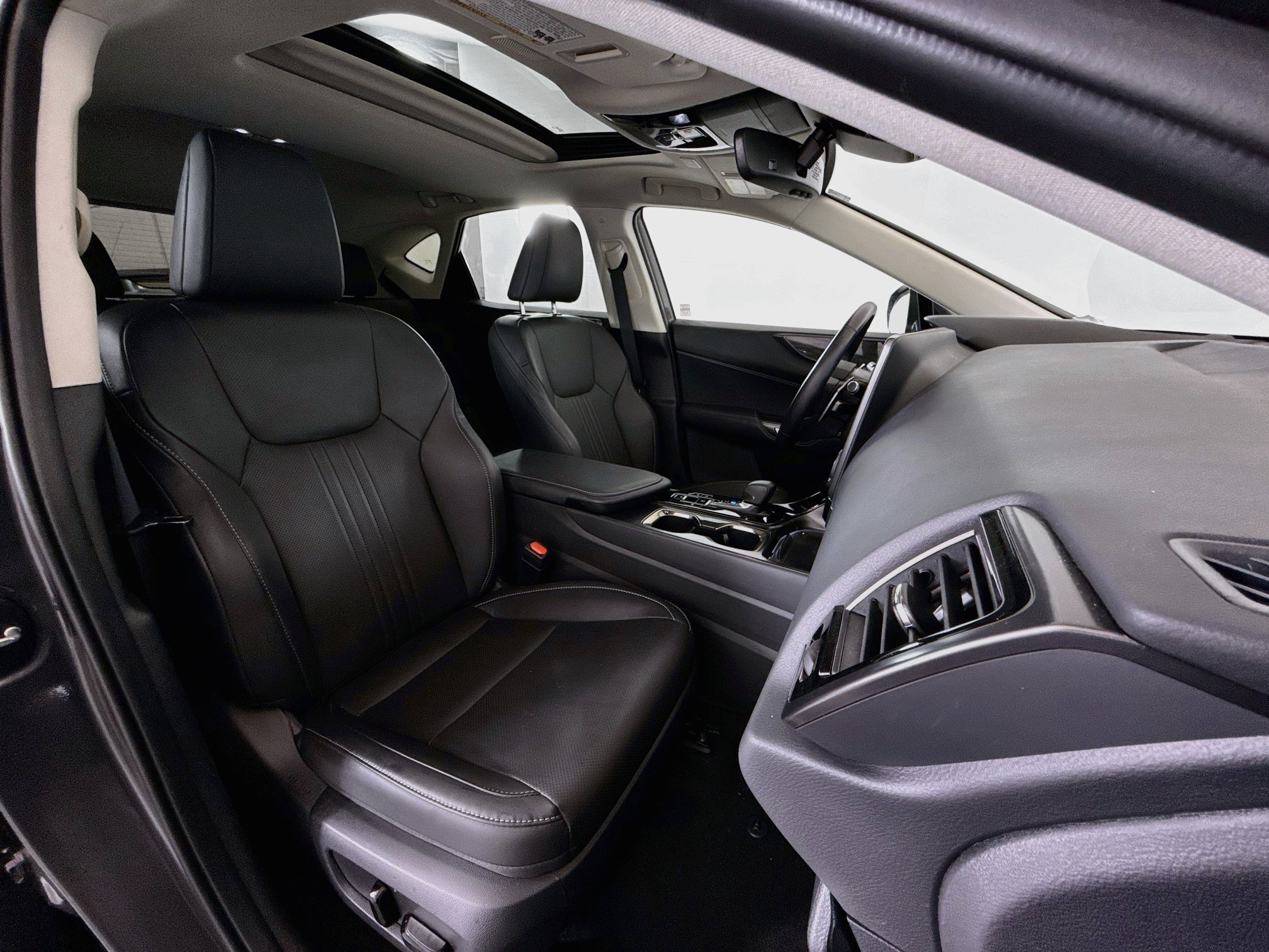 Used 2025 Lexus NX 350h AWD w/ Accessory Package (2T) image 28