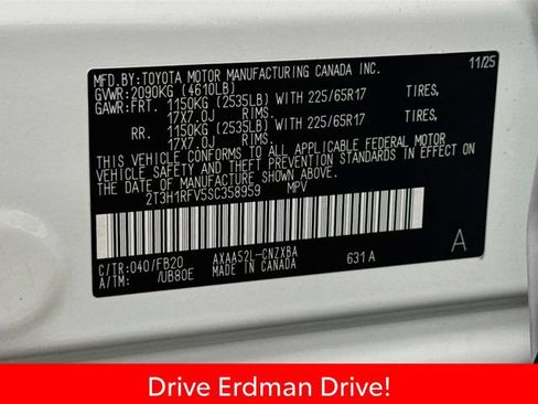 Certified 2025 Toyota RAV4 LE FWD image 32