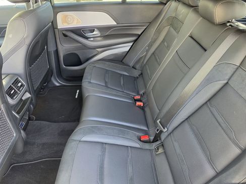 Used 2025 Mercedes-Benz GLE 53 AMG 4MATIC image 12