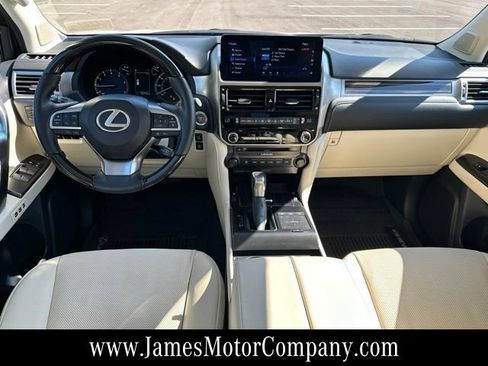 Used 2023 Lexus GX 460 Premium AWD/4WD image 13