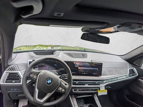 New 2026 BMW X5 xDrive50e image 15