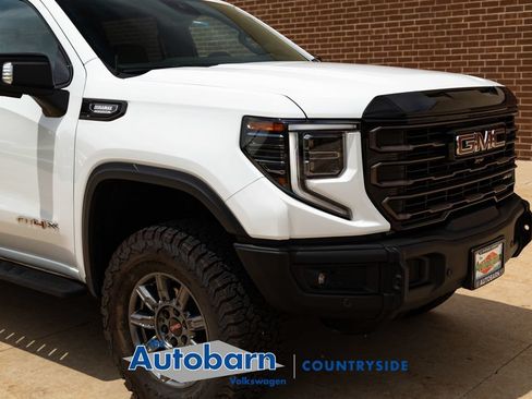 Used 2025 GMC Sierra 1500 AT4X AWD/4WD image 44