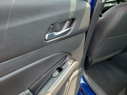 Certified 2023 Nissan Altima 2.0 SR FWD image 13