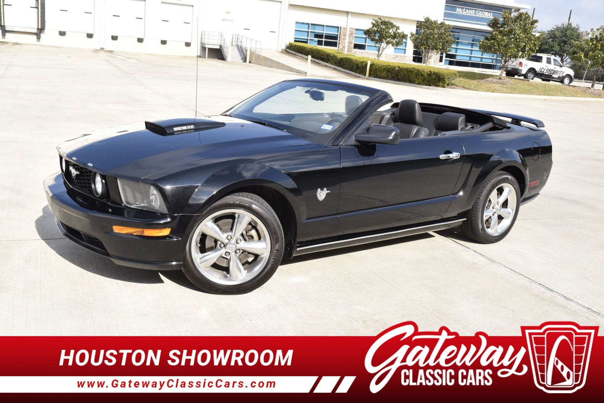 Used 2009 Ford Mustang GT RWD image 1