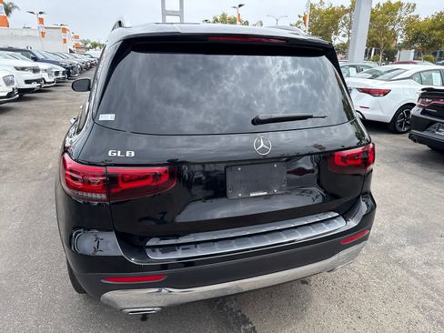 Used 2021 Mercedes-Benz GLB 250 image 19