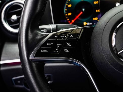 Used 2023 Mercedes-Benz E 350 Sedan image 35