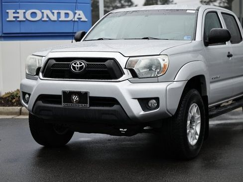 Used 2012 Toyota Tacoma PreRunner w/ SR5 Pkg image 2