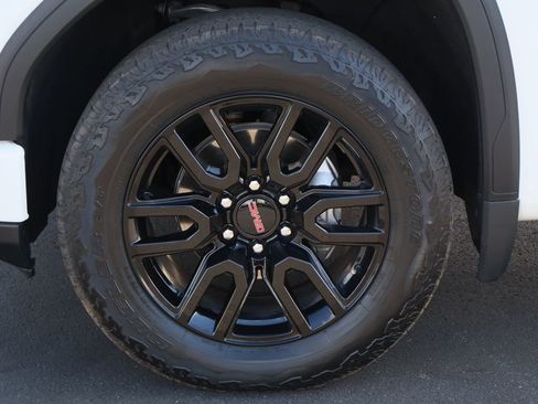 Used 2023 GMC Sierra 1500 Elevation w/ X31 Off-Road Package image 28