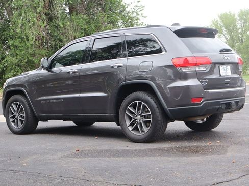 Used 2017 Jeep Grand Cherokee Limited w/ Trailer Tow Group IV AWD/4WD image 7