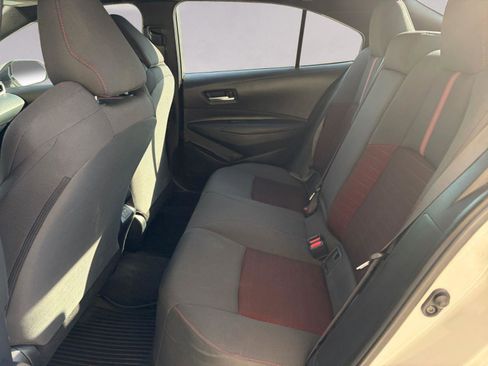 Used 2024 Toyota Corolla SE w/ SE Premium Package image 13