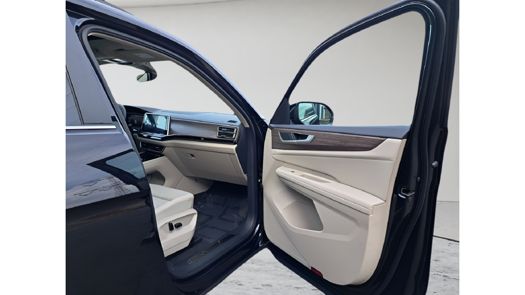 New 2025 Volkswagen Atlas SEL AWD/4WD image 16