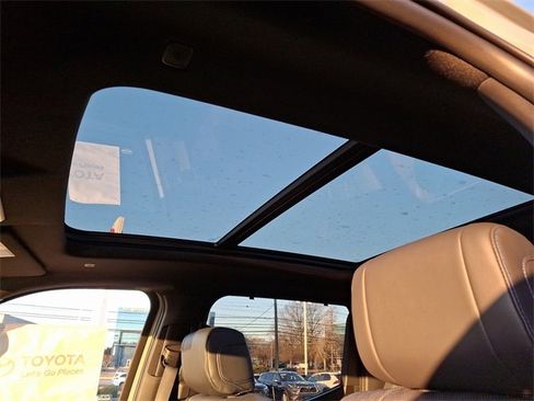 New 2025 Toyota Tundra Platinum image 8