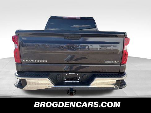 Used 2022 Chevrolet Silverado 1500 LT image 7