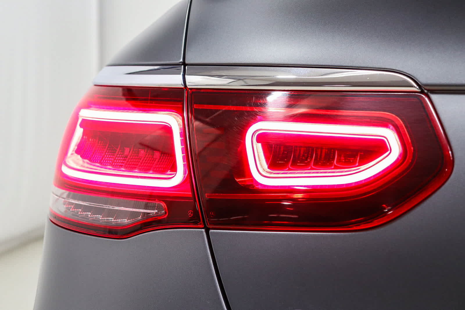 Used 2022 Mercedes-Benz GLC 300 4MATIC Coupe image 11