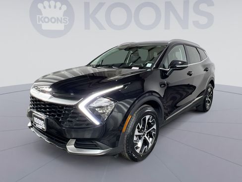 Used 2023 Kia Sportage EX image 1