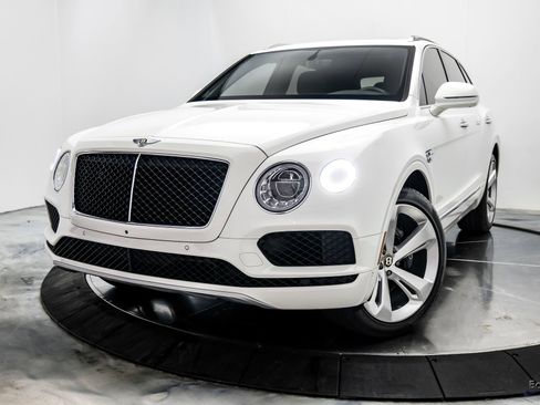 Used 2019 Bentley Bentayga image 5