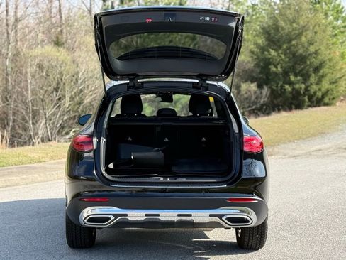 Used 2023 Mercedes-Benz GLC 300 4MATIC image 21