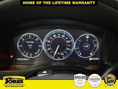 Used 2015 Cadillac Escalade Premium image 16