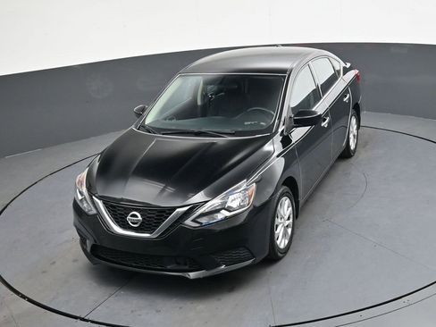 Used 2018 Nissan Sentra SV image 31
