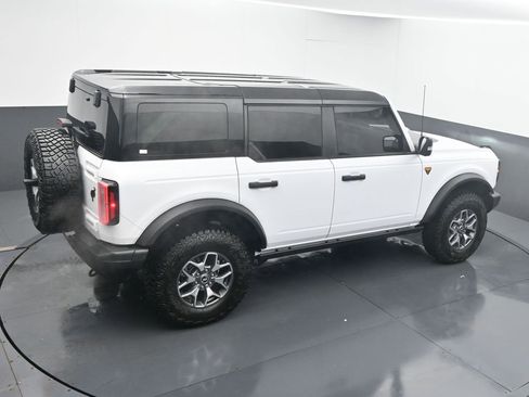New 2025 Ford Bronco Badlands image 38