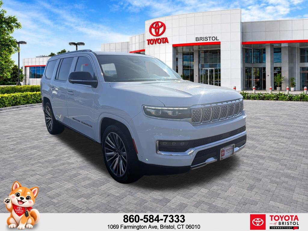 Used 2023 Jeep Grand Wagoneer Series III AWD/4WD image 1