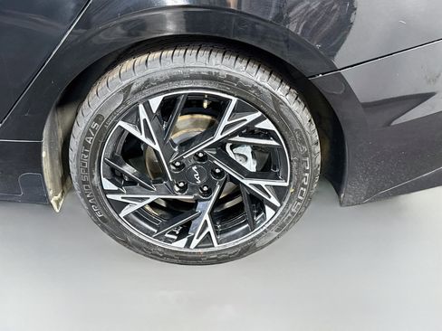 Used 2025 Kia K5 GT-Line AWD/4WD image 37