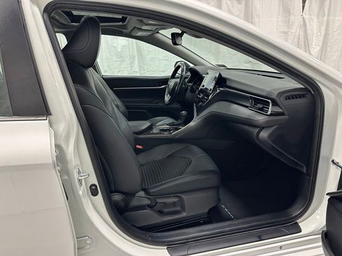 Used 2022 Toyota Camry SE image 52