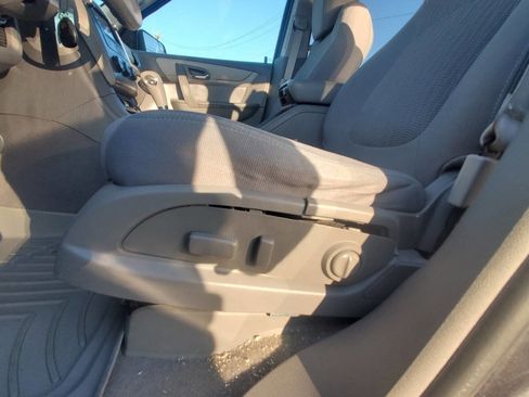Used 2014 Chevrolet Traverse LS image 15