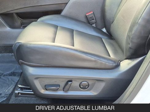 Certified 2025 Nissan Rogue SV w/ SV Premium Package FWD image 15
