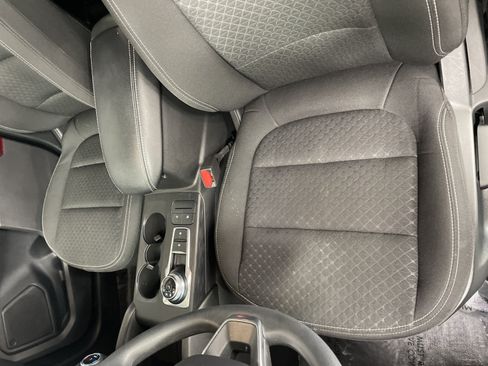 Used 2025 Ford Escape Active AWD/4WD image 14
