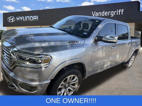 Used 2022 RAM 1500 Limited w/ Body Color Bumper Group AWD/4WD image 1