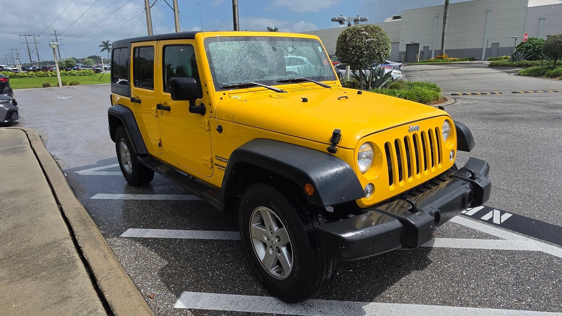 Used 2015 Jeep Wrangler Unlimited Sport w/ Quick Order Package 24S AWD/4WD image 3