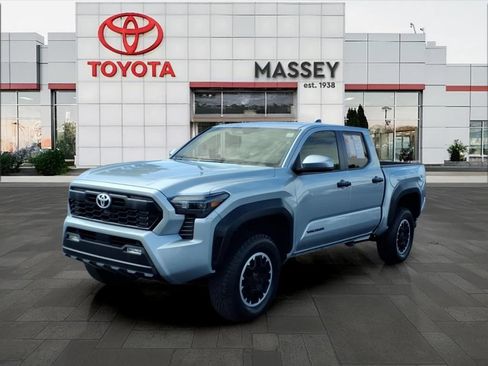 Used 2024 Toyota Tacoma 4x4 Double Cab image 7