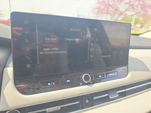 Used 2025 Mitsubishi Outlander SE image 21