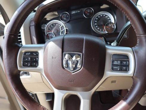 Used 2018 RAM 2500 Laramie w/ Convenience Group RWD image 15