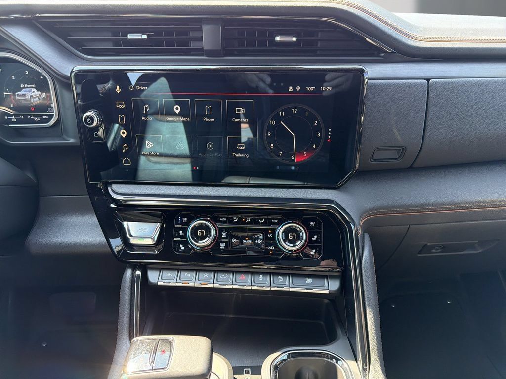 Used 2022 GMC Sierra 1500 AT4 w/ AT4 Premium Package AWD/4WD image 17