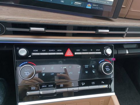 New 2026 Hyundai Santa Fe Limited AWD/4WD image 22
