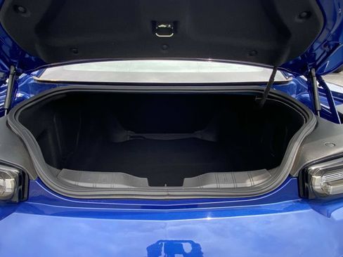 Used 2021 Chevrolet Camaro LT w/ RS Package RWD image 15