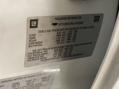 Used 2020 GMC Sierra 1500 SLT w/ SLT Premium Package image 28