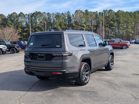 New 2026 Jeep Grand Wagoneer Limited image 5