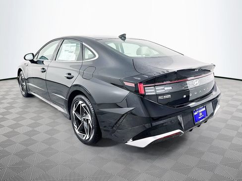 New 2026 Hyundai Sonata SEL FWD image 7