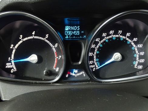 Used 2017 Ford Fiesta SE image 19