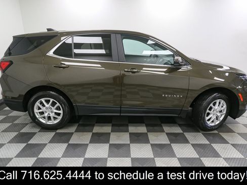 Used 2023 Chevrolet Equinox LT image 9