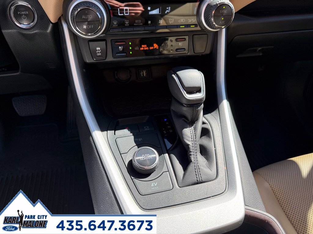 Used 2024 Toyota RAV4 Limited w/ Weather Package AWD/4WD image 23